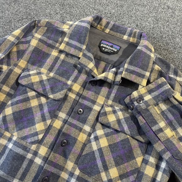 Patagonia Other - Patagonia Recycle Wool Shirt Mens Medium Flap Pocket Retro Plaid Long Sleeve